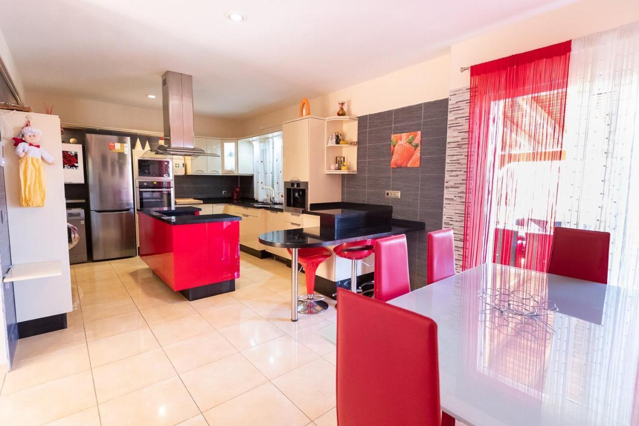 Villa With Private Pool And Magnificent Views Costa Adeje  Luaran gambar